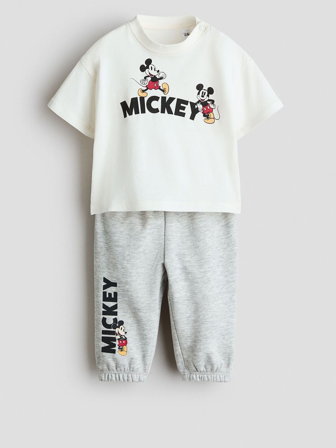 H&M 2-Piece T-Shirt & Joggers Set-picture-38