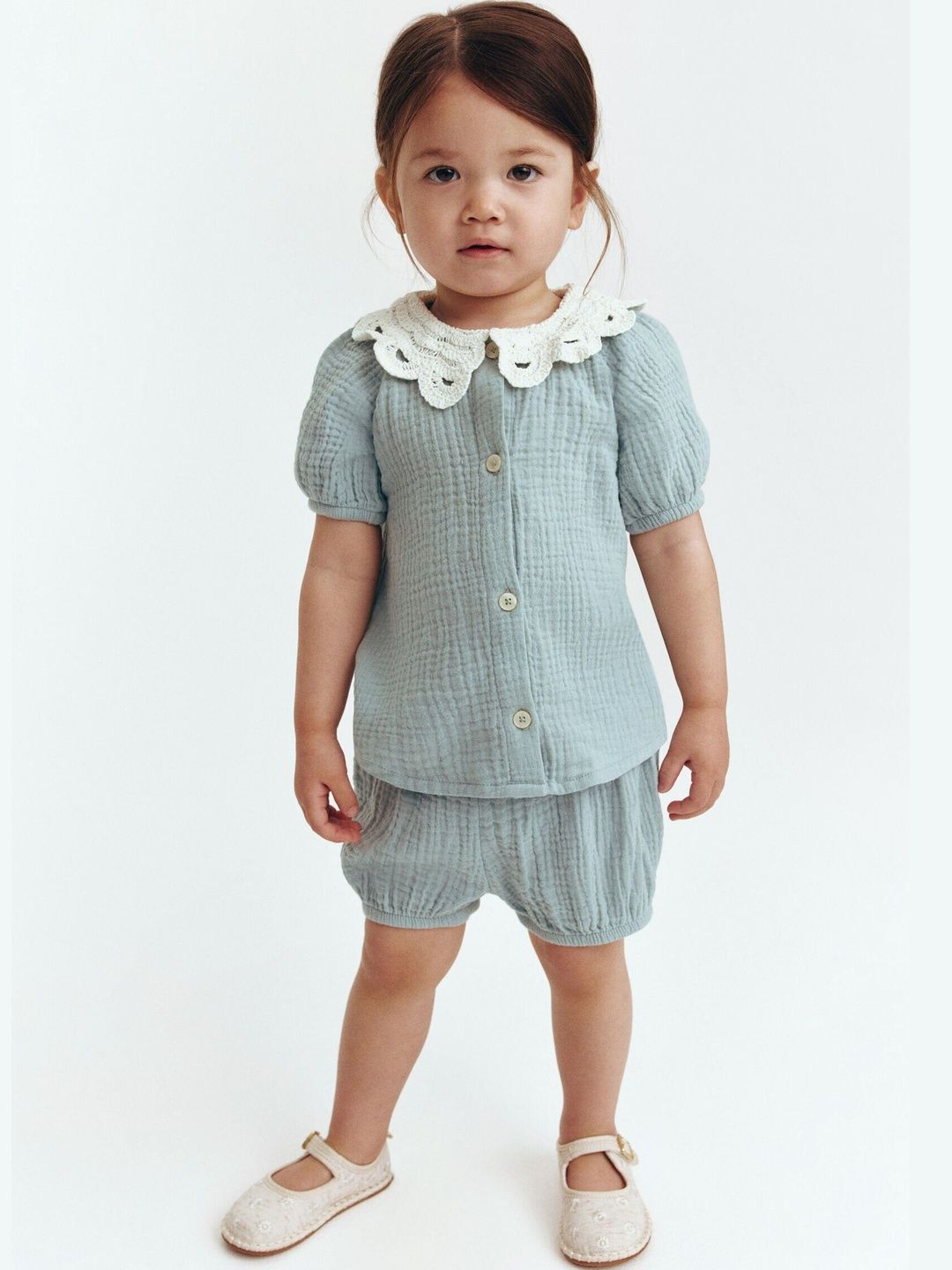 H&M Peter Pan Collar Puff Sleeve Ruffles Top-picture-32