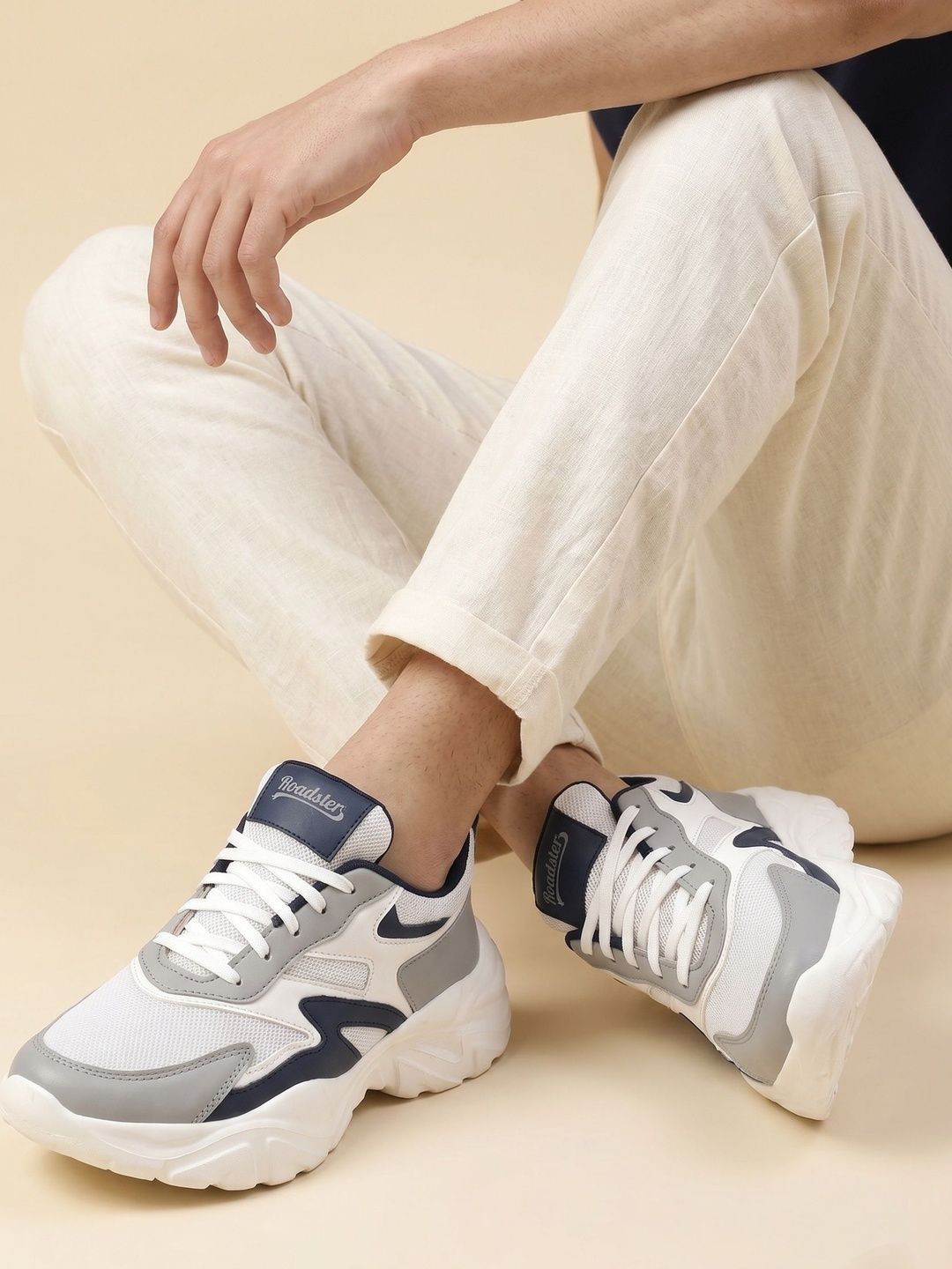 Roadster Men Colourblocked Sneakers-picture-39