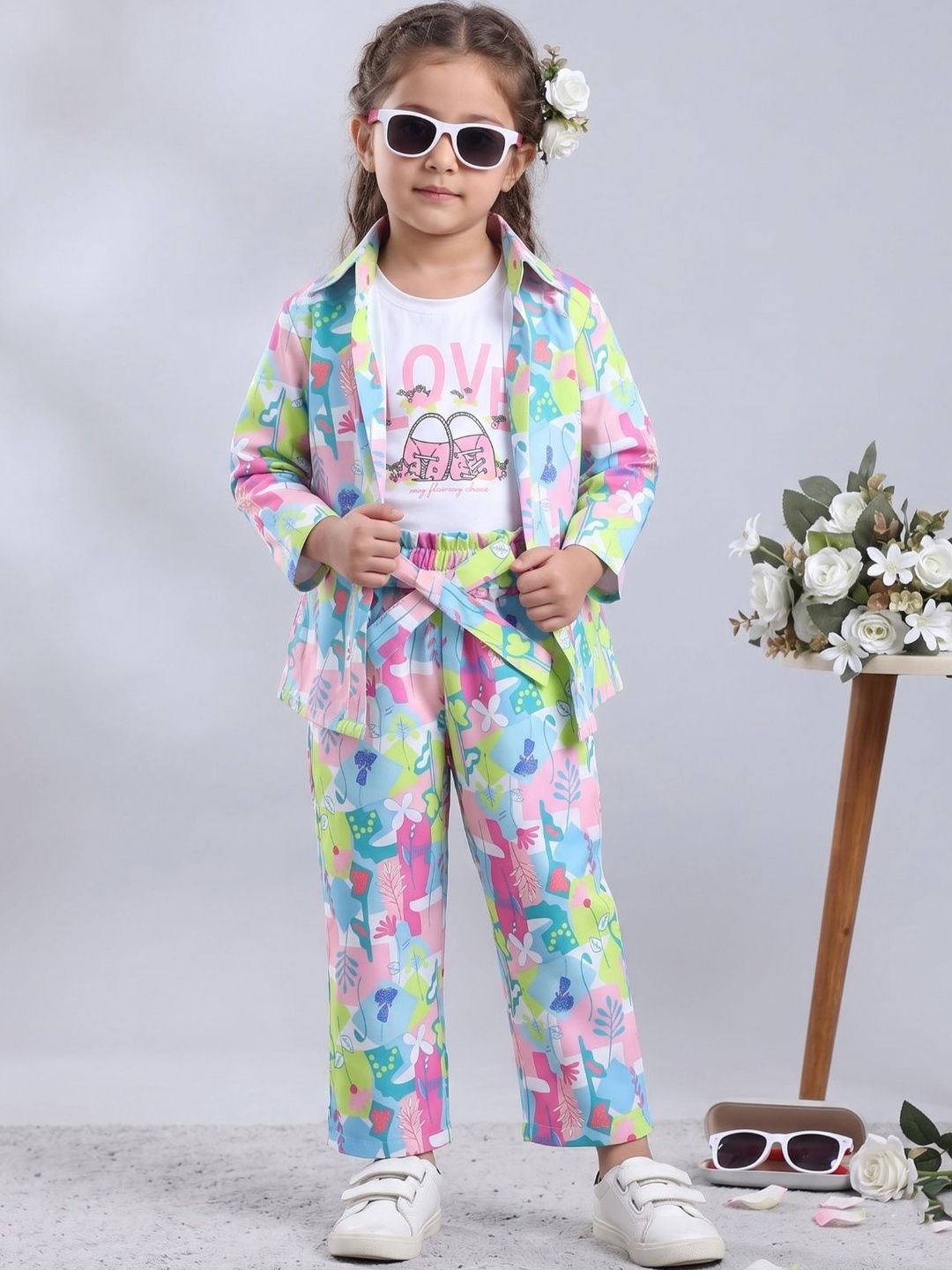 Hikuj Tropical Printed T-shirt with Trousers & Jacket-picture-38