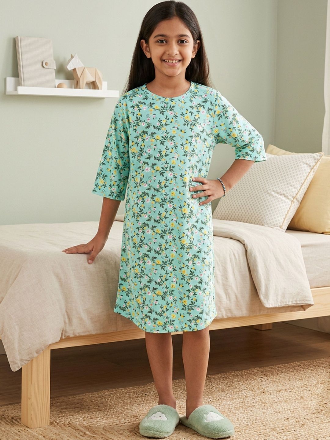 KiddoPanti Girls Printed Nightdress-picture-12