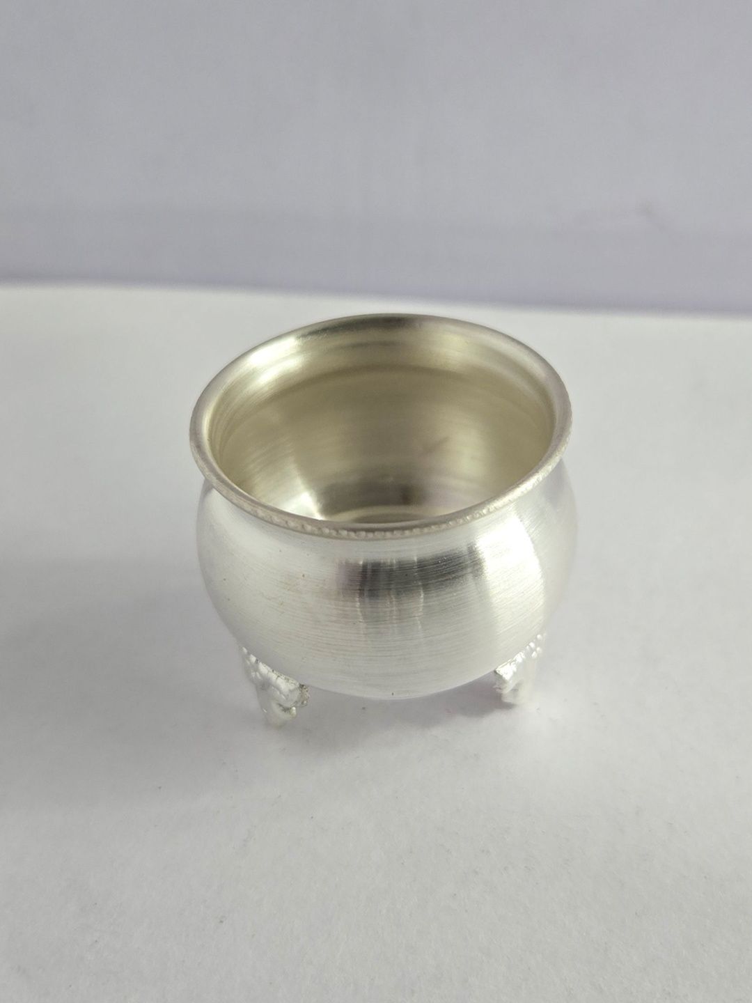 PRESHIOUS Silver-Toned Solid Glossy Cups Set of Cups and Mugs-image-35