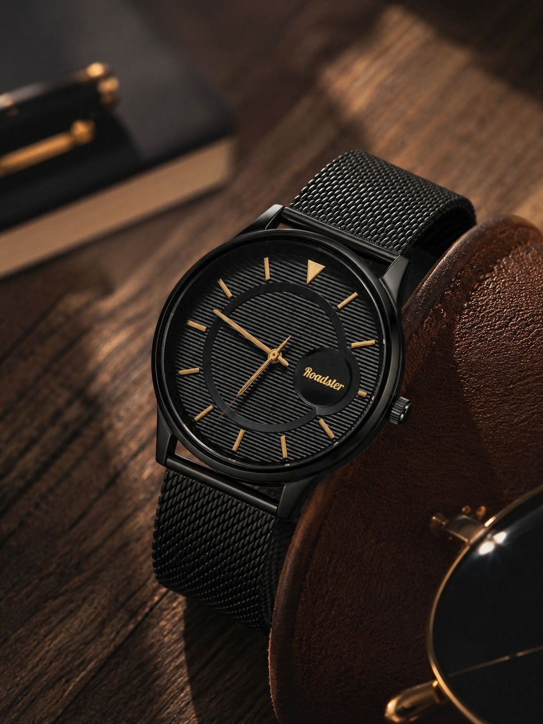 Roadster Men Dial & Stainless Steel Bracelet Style Straps Analogue Watch RS1843-BLKCASE-BLKDIAL-MESHSTP-picture-27