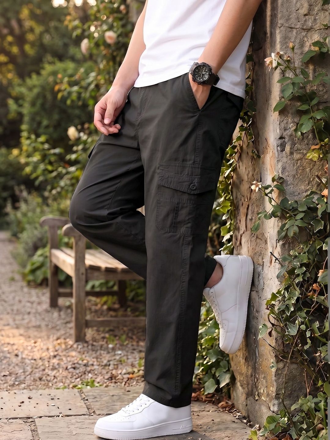Roadster Men Relaxed Cargos Trousers-picture-51