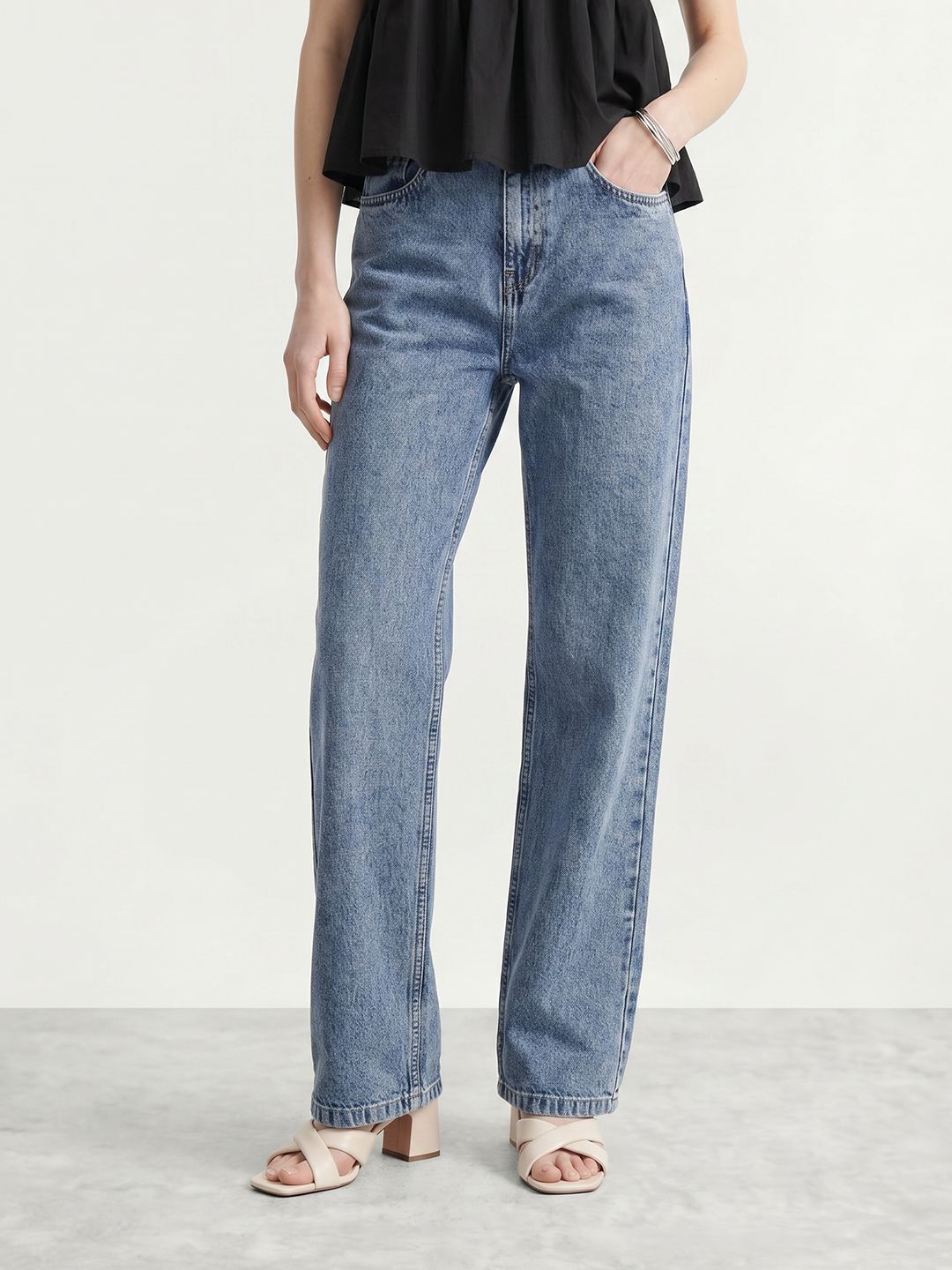 Mast & Harbour Women Straight Fit Light Fade Jeans-picture-29