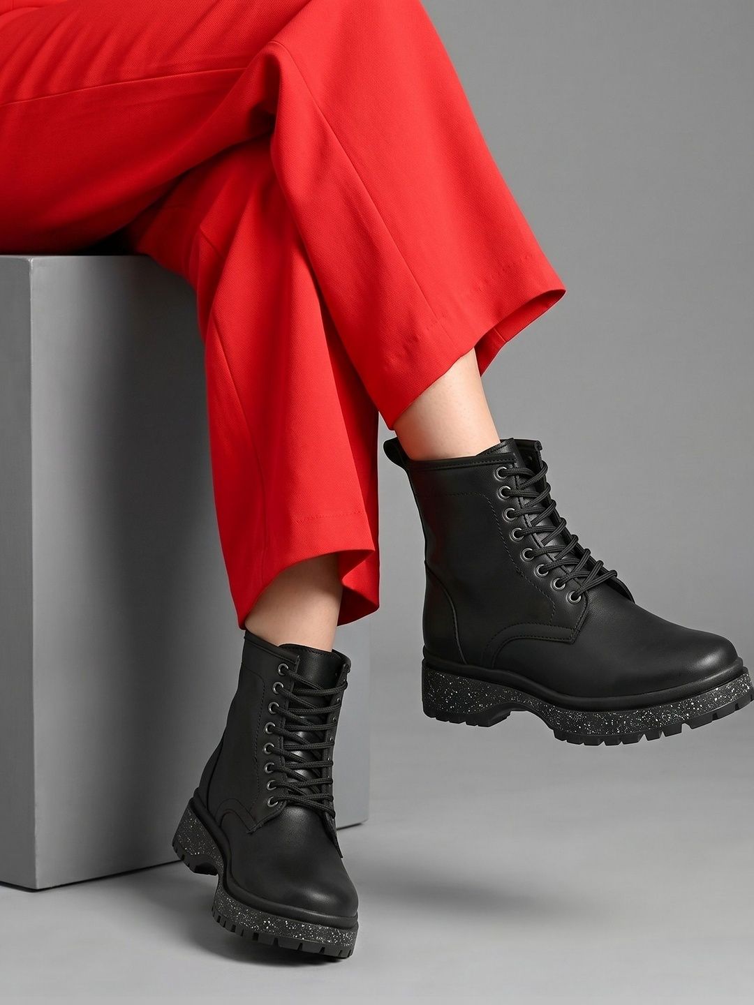 El Paso Women Textured Round Toe Lace-Ups Regular Boots-picture-24