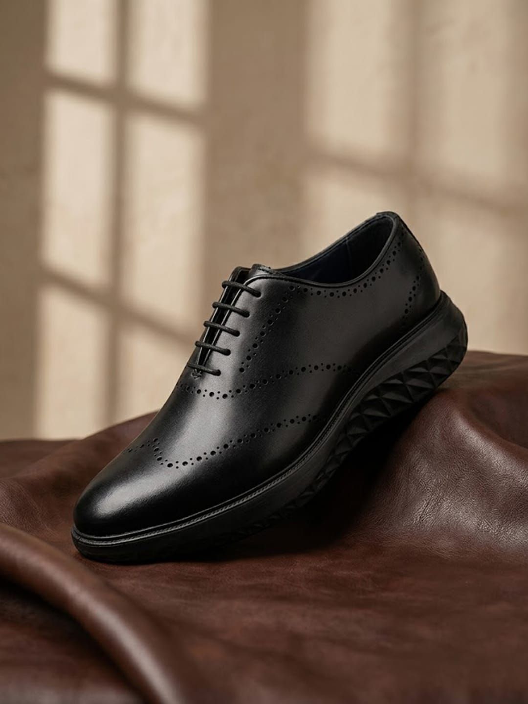 House of Pataudi Men Textured Round Toe Lace-Ups Brogues Formal Shoes-picture-19