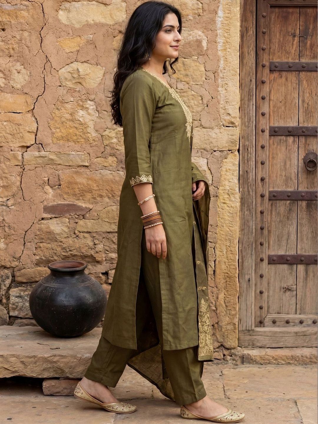 Indo Era Women Ethnic Motifs Embroidered Regular Thread Work Kurta with Trousers & With Dupatta-picture-30