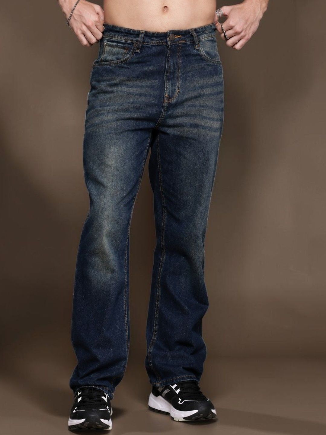 Mast & Harbour Men Jean Straight Fit Mid-Rise Light Fade Stretchable Jeans