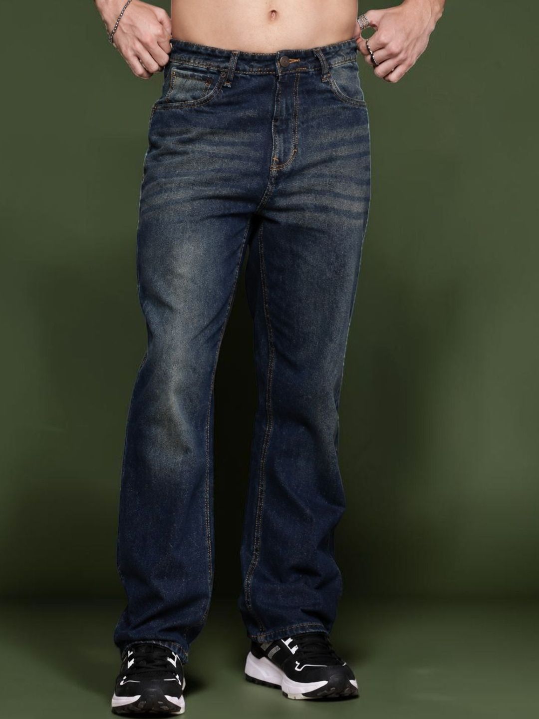 Mast & Harbour Men Jean Straight Fit Mid-Rise Low Distress Light Fade Stretchable Jeans