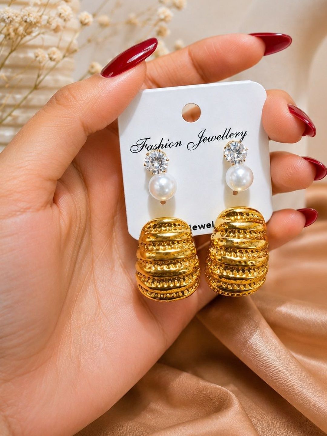 SZN Geometric Drop Earrings-picture-17