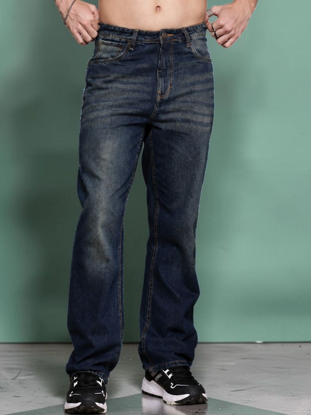 Mast & Harbour Men Jean Straight Fit Mid-Rise Low Distress Light Fade Stretchable Jeans