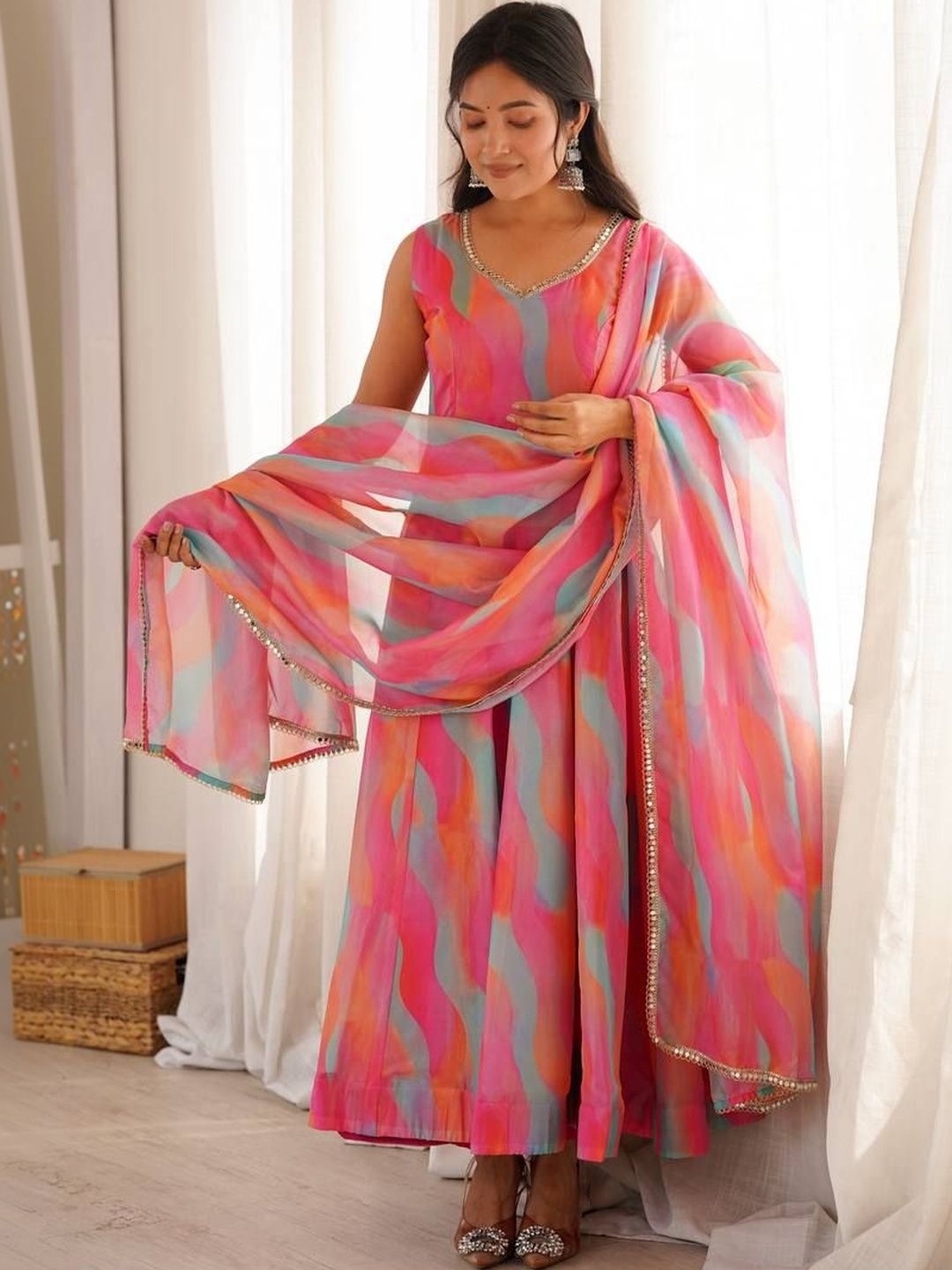 LEGEND WEAR Women Printed Regular Kurta with Pyjamas & With Dupatta