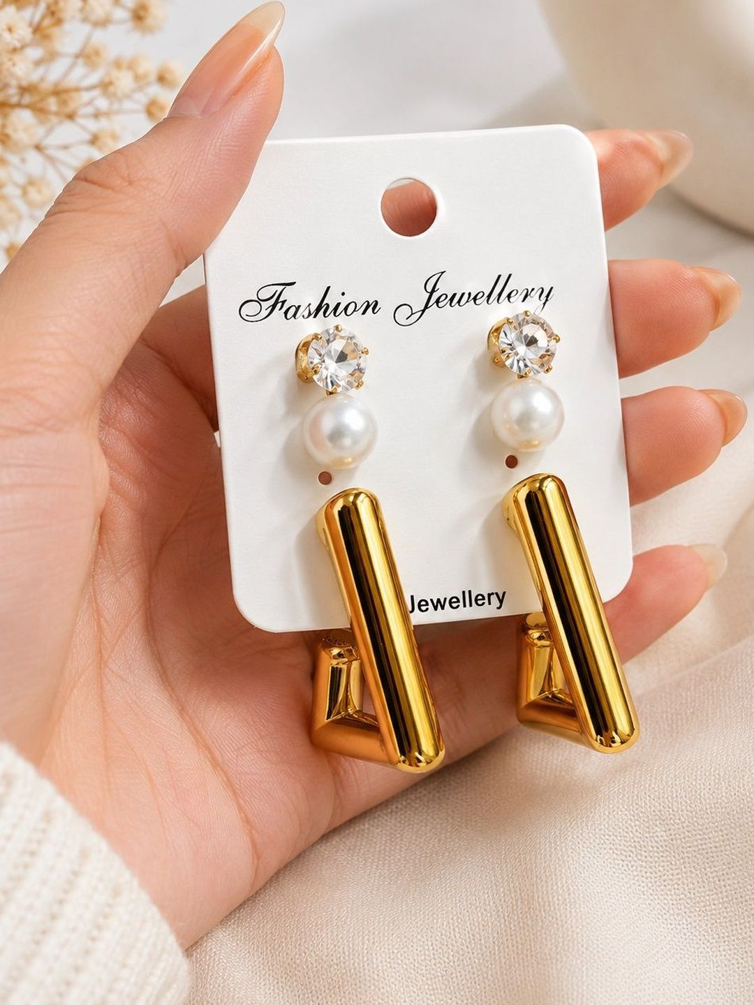 SZN Geometric Studs Earrings-picture-37