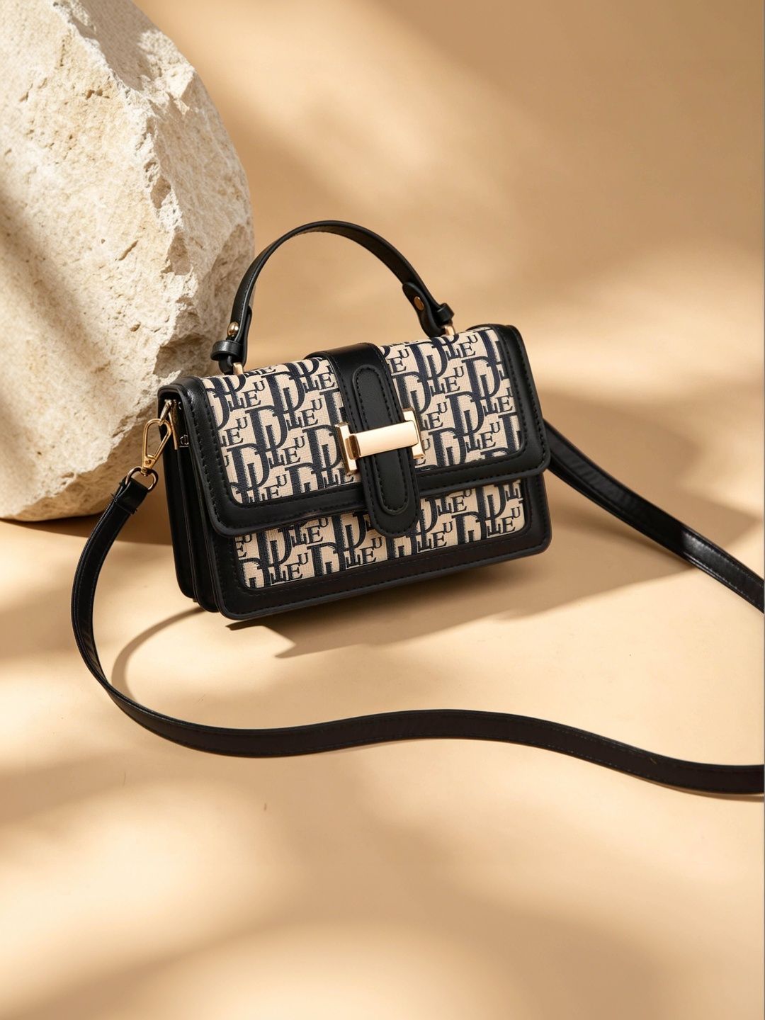 Diva Dale Printed PU Structured Handheld Bag-picture-11