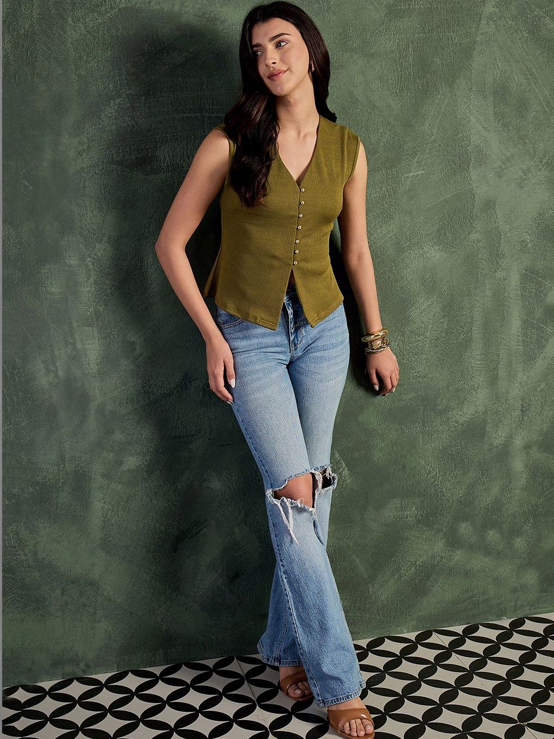 Uptownie V-Neck Stretchable Woven Casual Waistcoat-picture-18