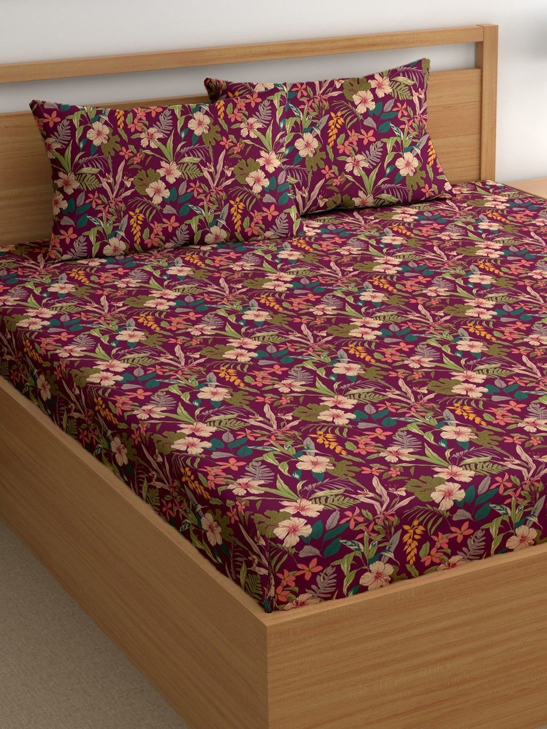 Aura Multicoloured Floral 144 TC Bedsheet with 2 Pillow Covers-image-29