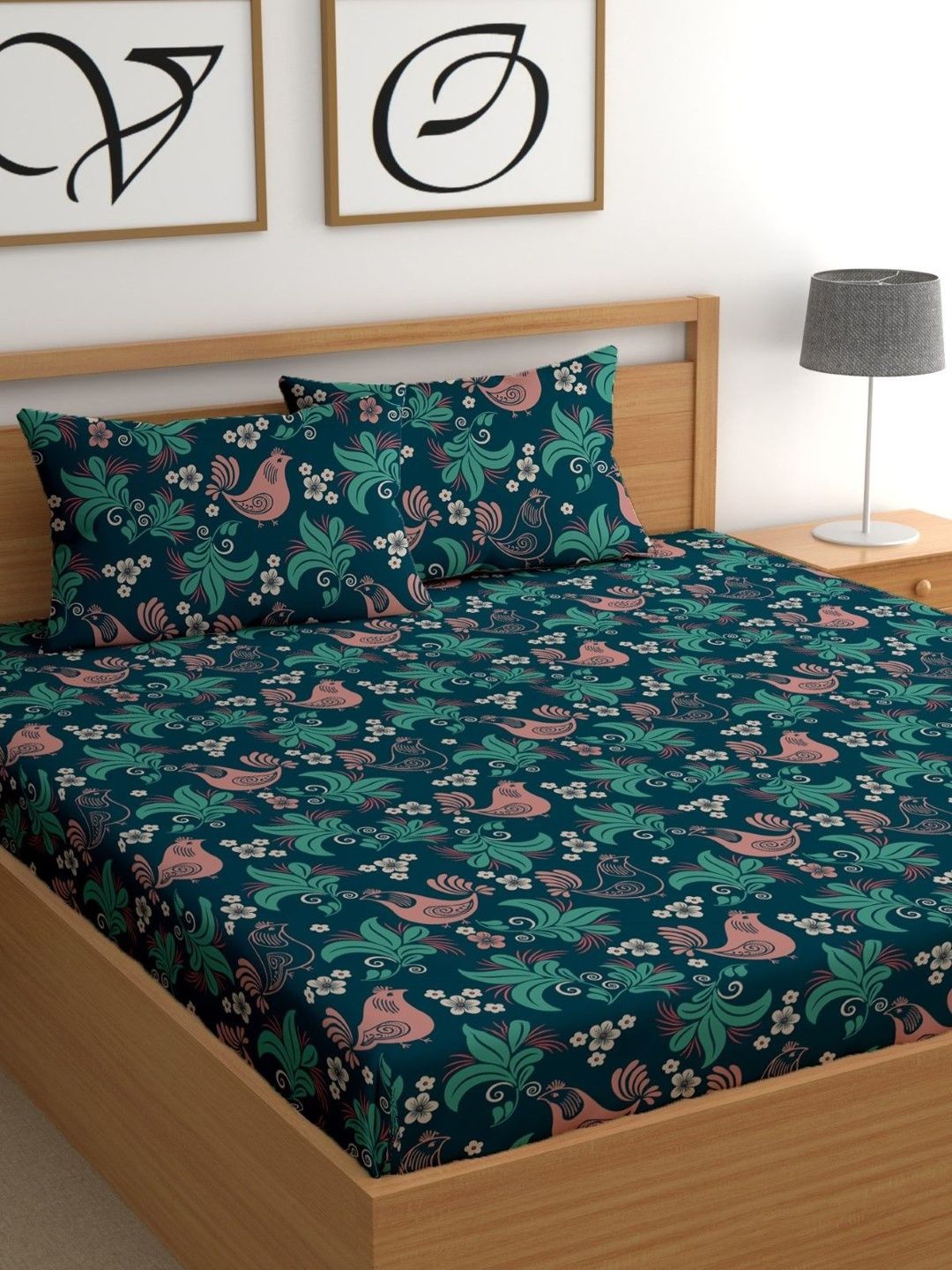 Aura Green & Pink Graphic 180 TC Bedsheet with 2 Pillow Covers-image-46