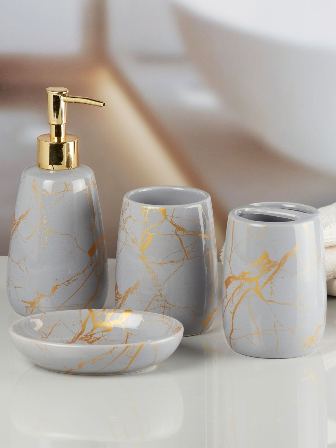 Kookee Grey 4 Piece Abstract Printed Bath Accessories Set-picture-26