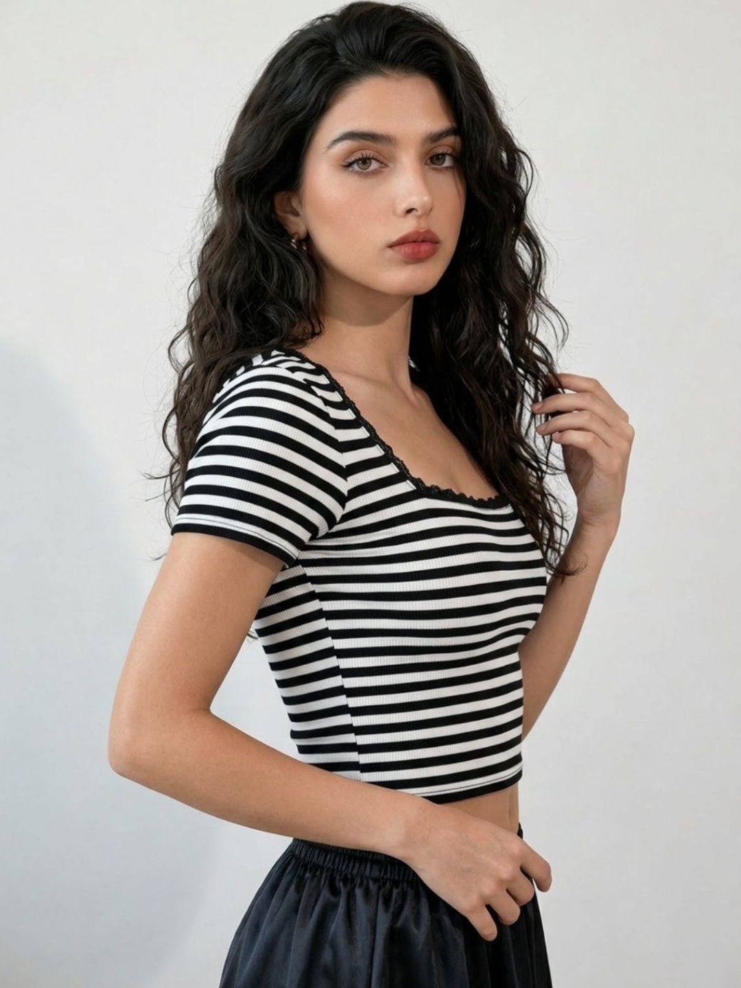 Istyle Can Striped Ruffles Crop Top-picture-37