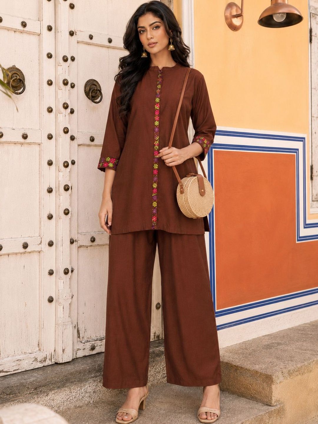 rarethread Women Ethnic Motifs Embroidered Regular Thread Work Kurta with Palazzos-picture-13