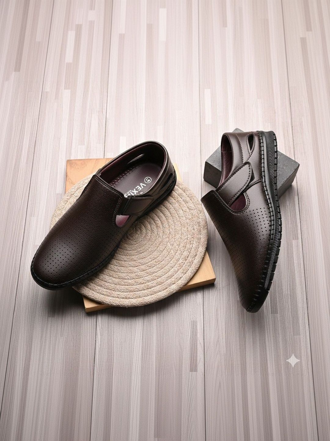 HERE&NOW Men Shoe-Style Sandals-picture-17