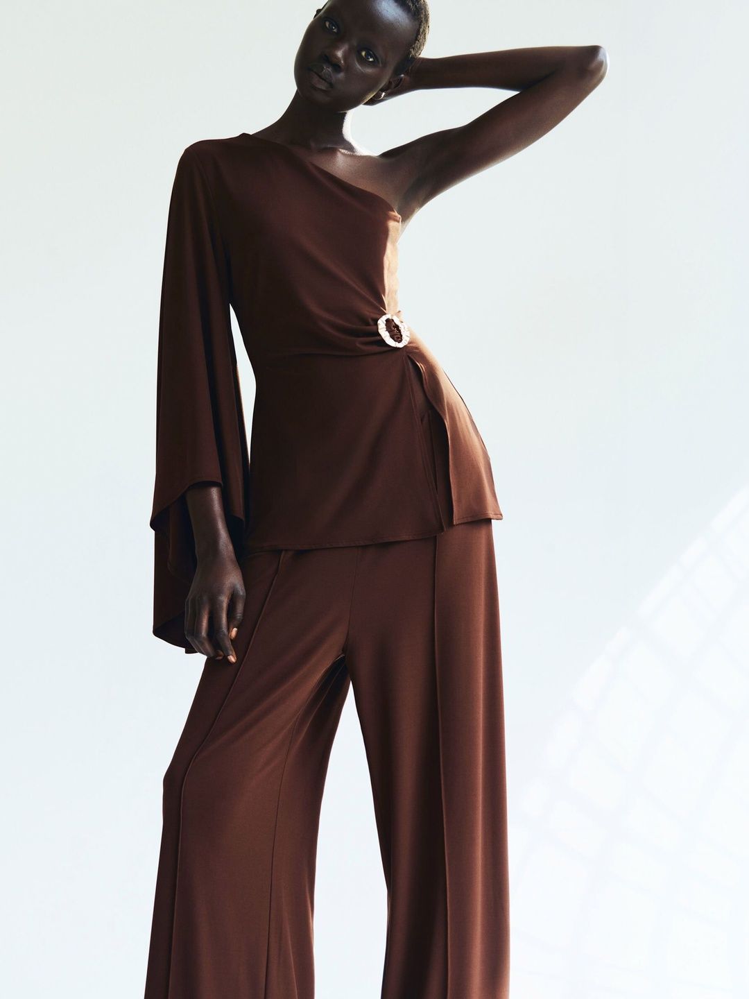 H&M One Shoulder Flared Sleeve Top-picture-42