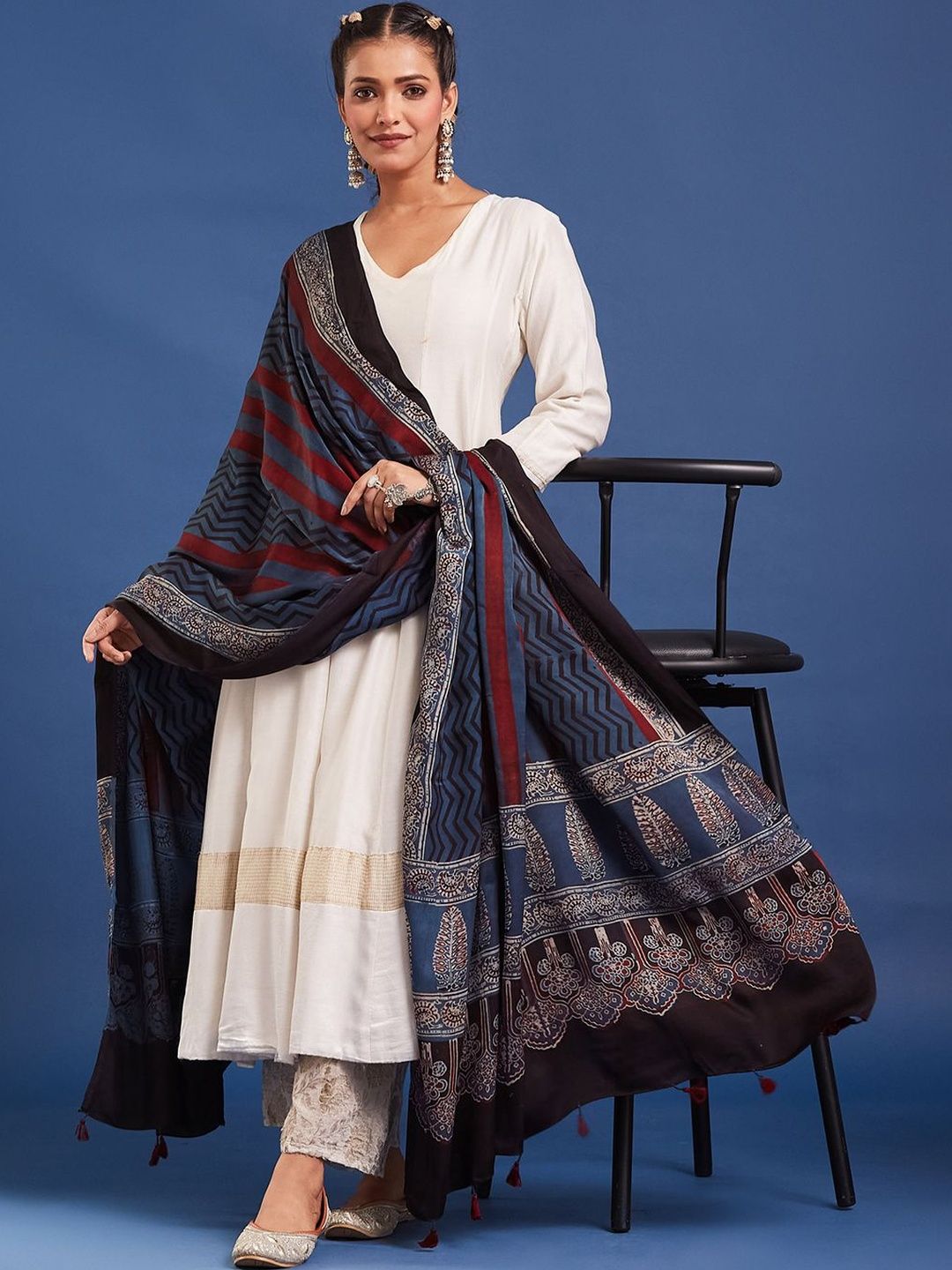 Taavi Ethnic Motifs Printed Block Print Dupatta-picture-10