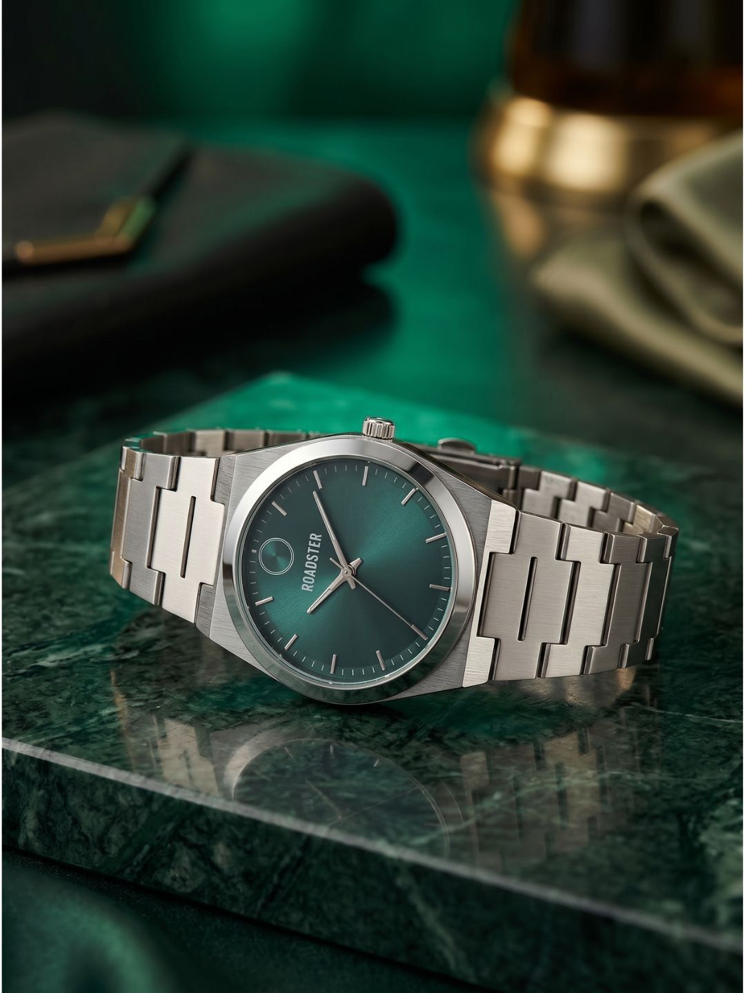 The Roadster Lifestyle Co Men Stainless Steel Analogue Watches