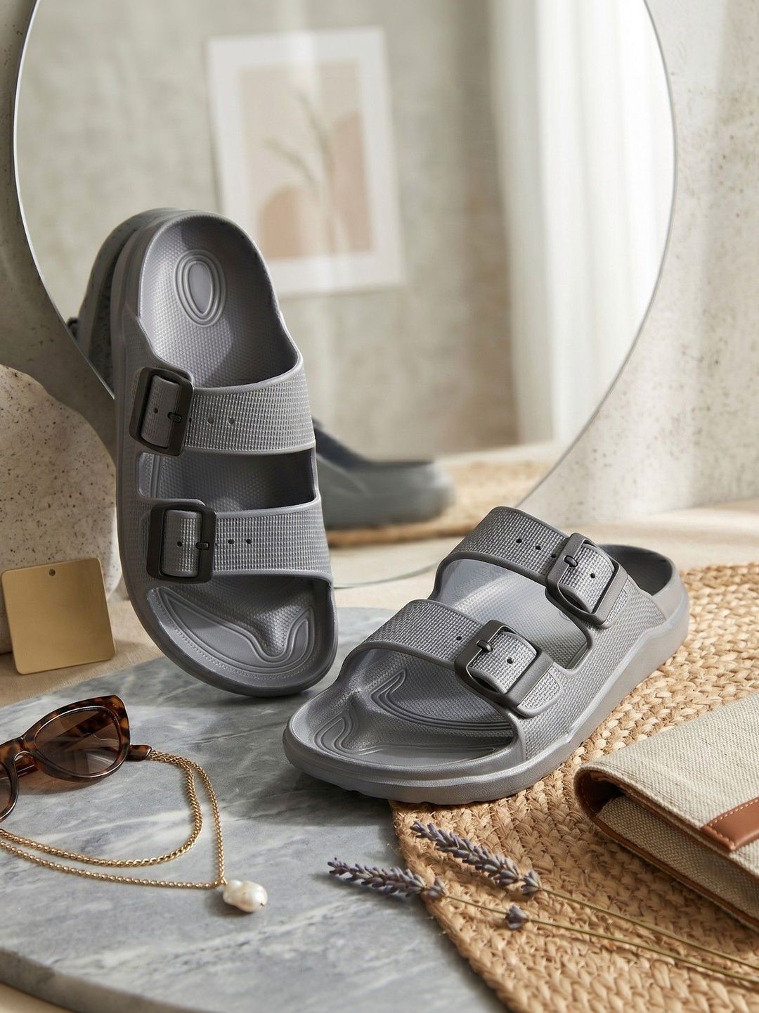 PENNEN Men Comfort Sandals-image-39