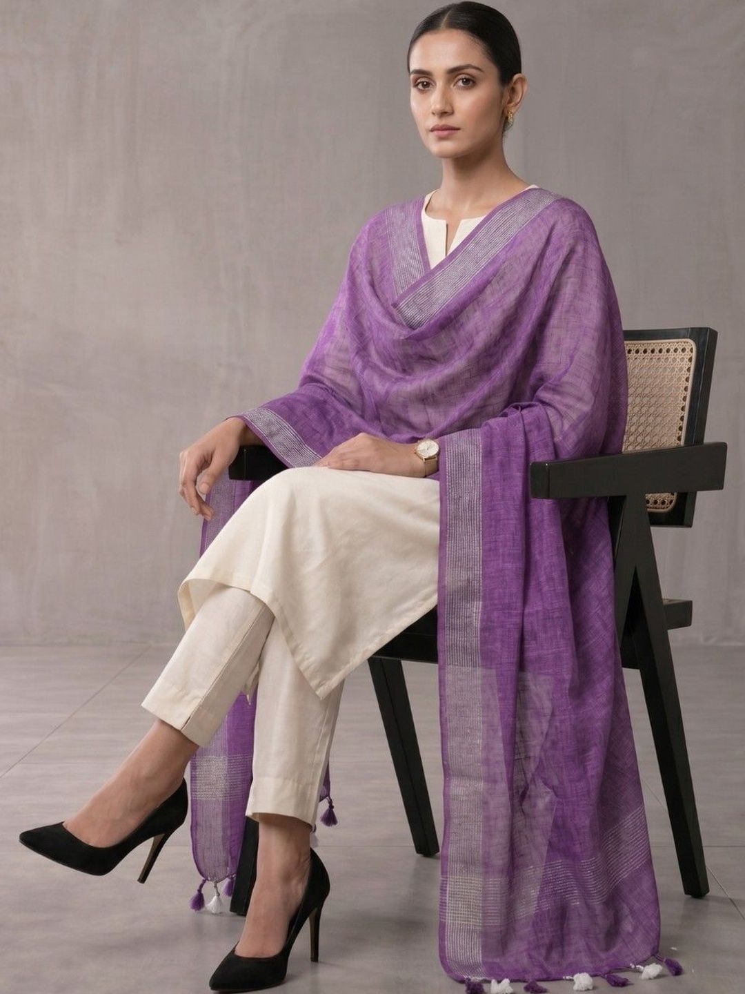 Navibhu Woven Design Dupatta-image-39