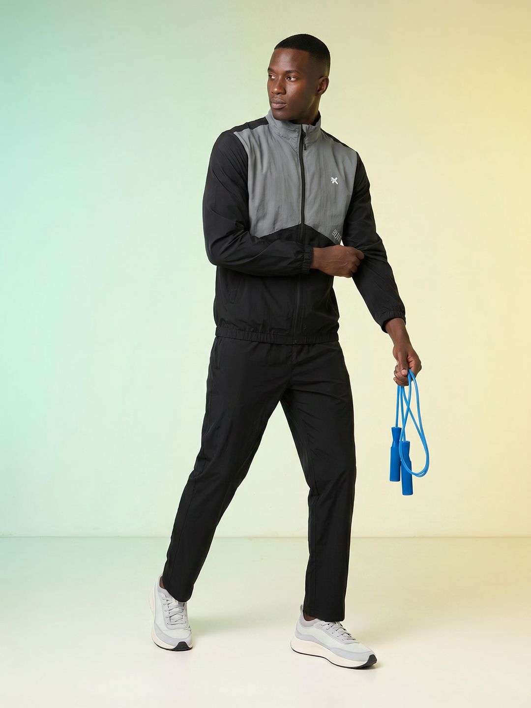 HRX by Hrithik Roshan Colourblocked Mock Collar Tracksuits-picture-48