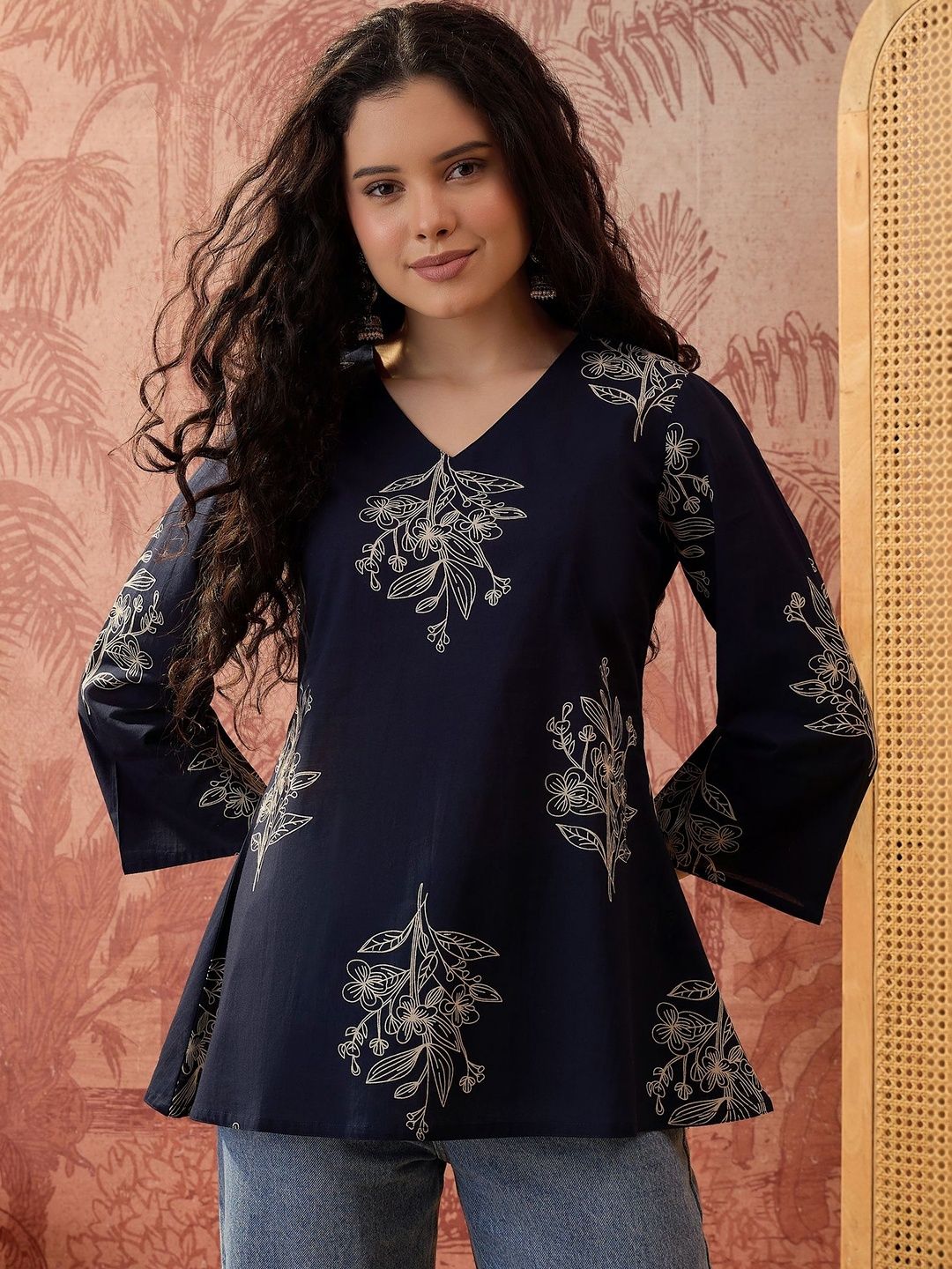 Sangria Floral Print Bell Sleeve Cotton Top-picture-16