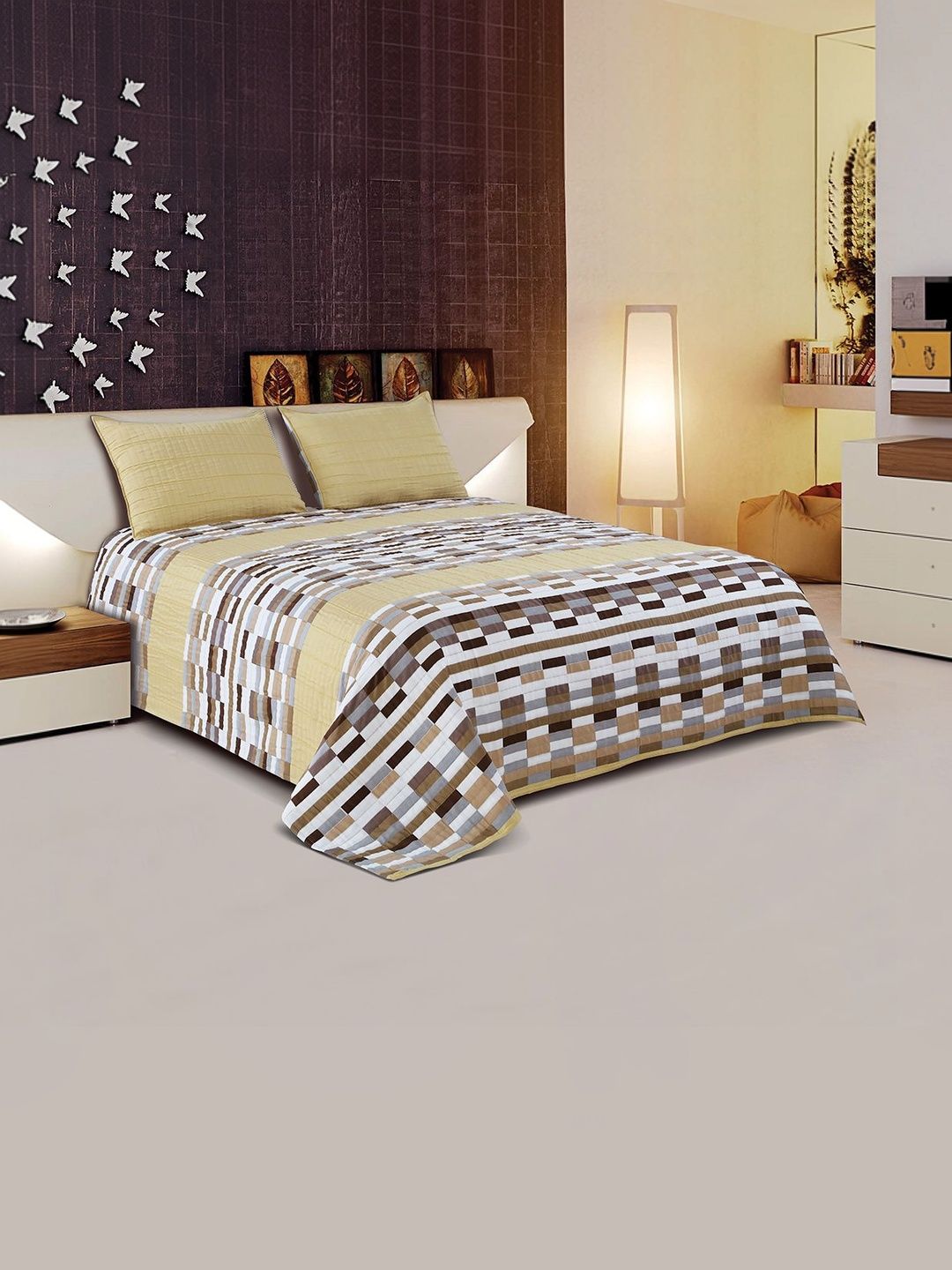 Victor Beige & Brown Printed Double King Bed Covers-image-45