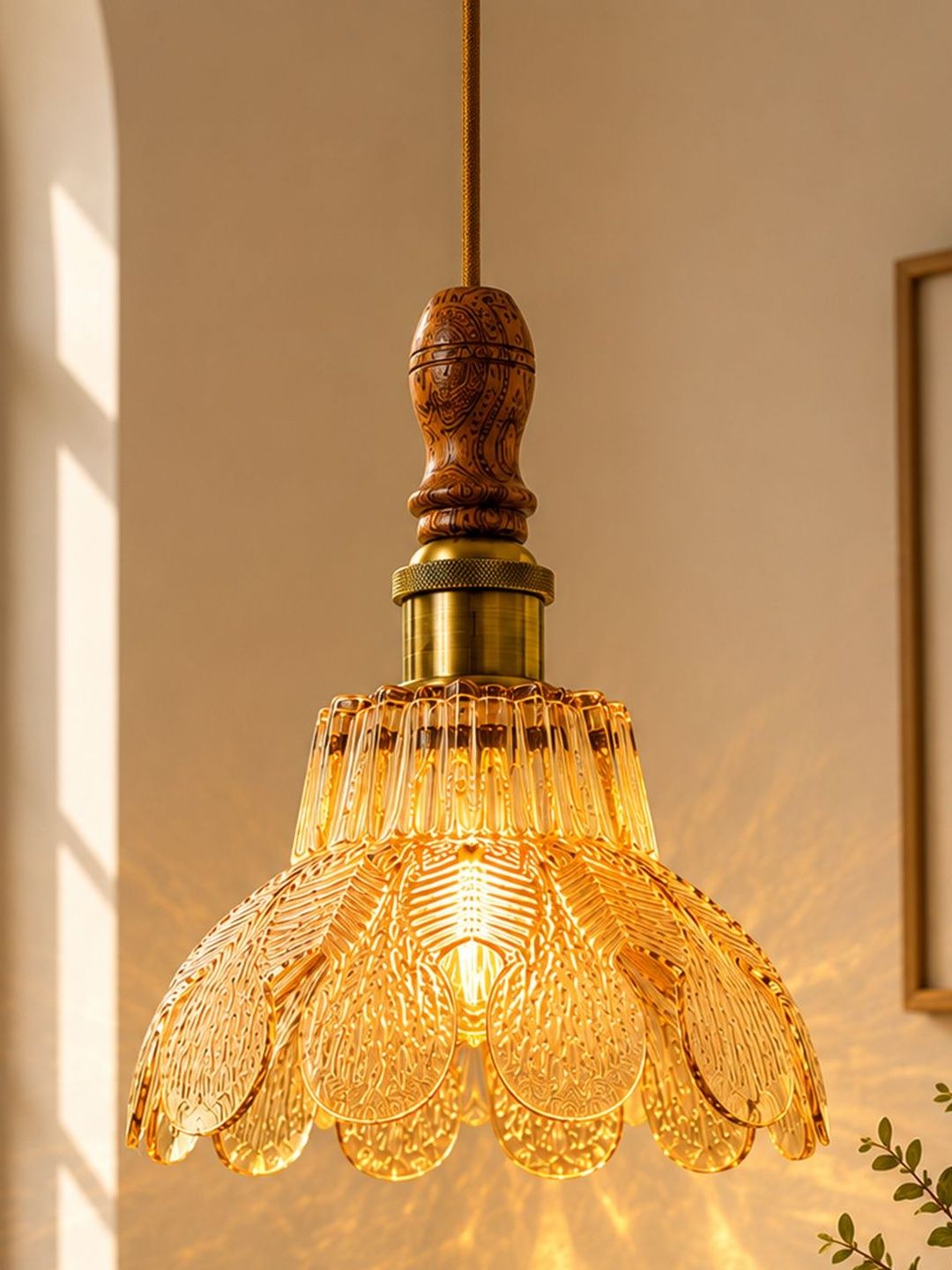 Glowhere Yellow Textured Glass Traditional Ceiling Lamp
