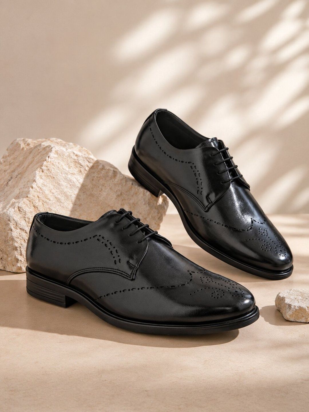 INVICTUS Men Round-Toe Formal Brogues-picture-36