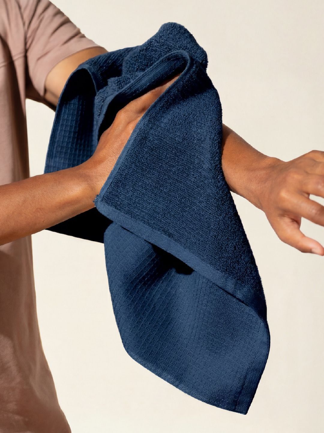 DAMENSCH Blue Textured Bamboo Ultra-Soft 2-Pcs Hand Towels-picture-39