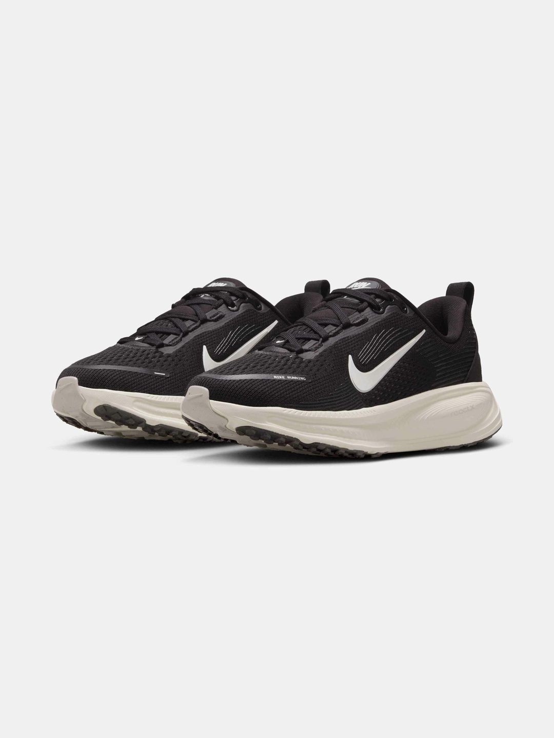 Nike Vomero 18 Older Kids' Road Running Shoes-picture-20