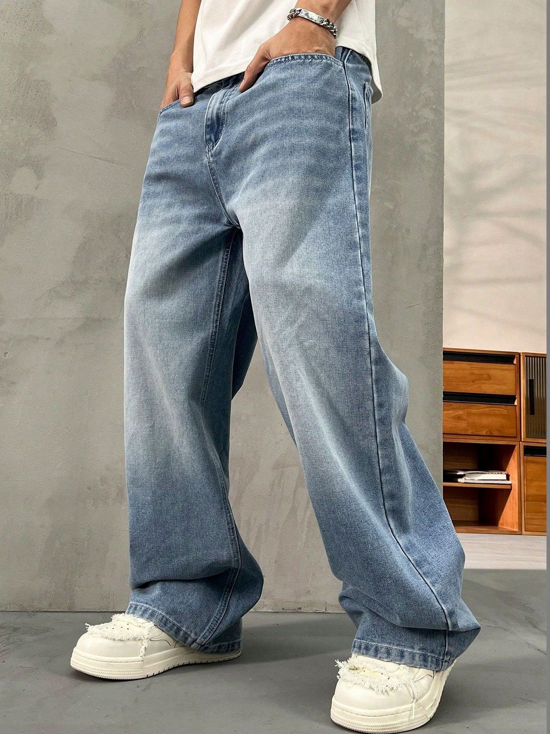 R.Code by The Roadster Life Co. Men Classic Regular Fit High-Rise Stretchable Jeans-picture-11