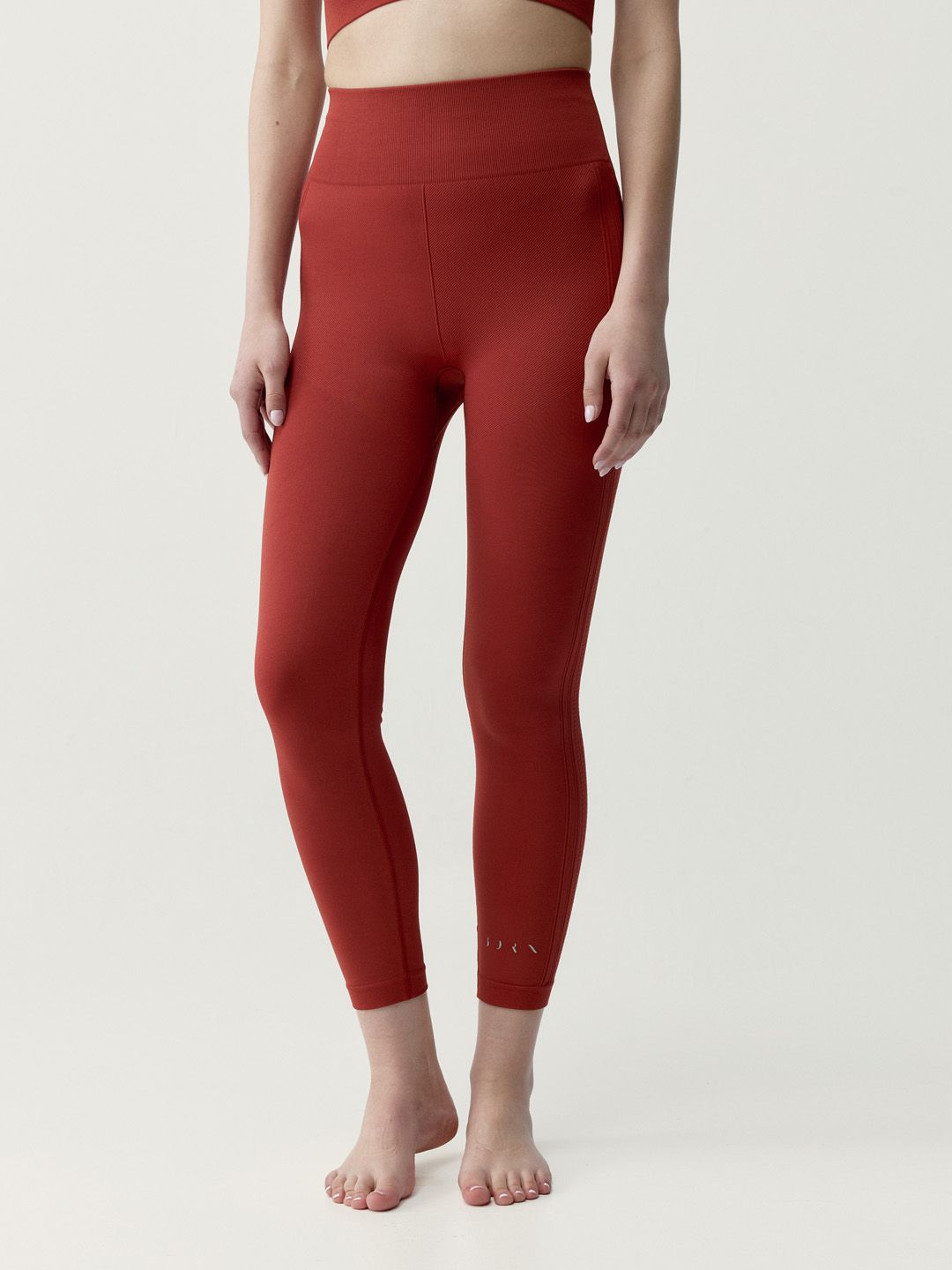 BORN High Rise Ankle Length Gym Tights-picture-21