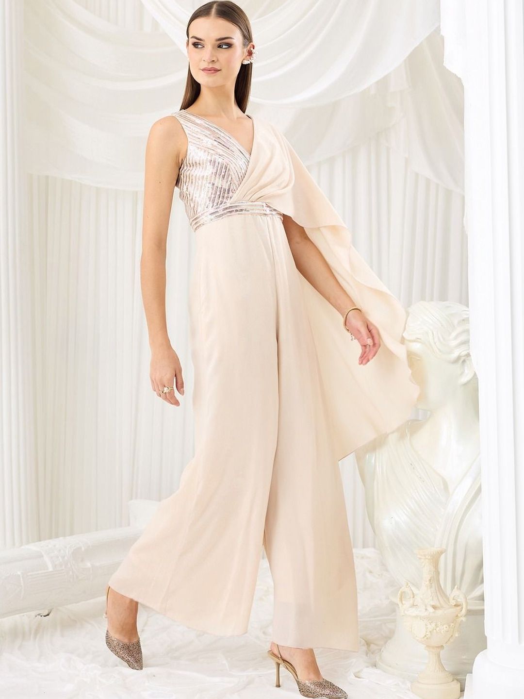 Miss Chase Basic Jumpsuit with Embellished-picture-28