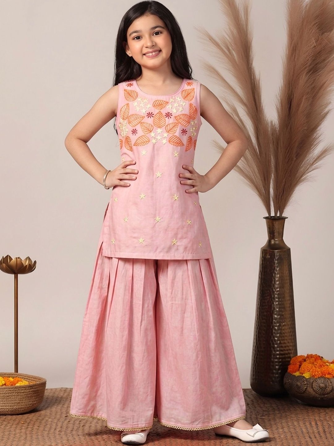 KidsFlower Girls Embroidered Regular Thread Work Kurta with Palazzos-picture-19