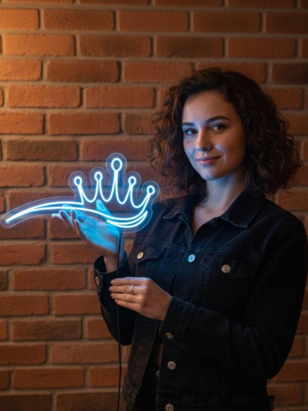 Custom Neon Blue Crown Design Neon Sign-picture-18