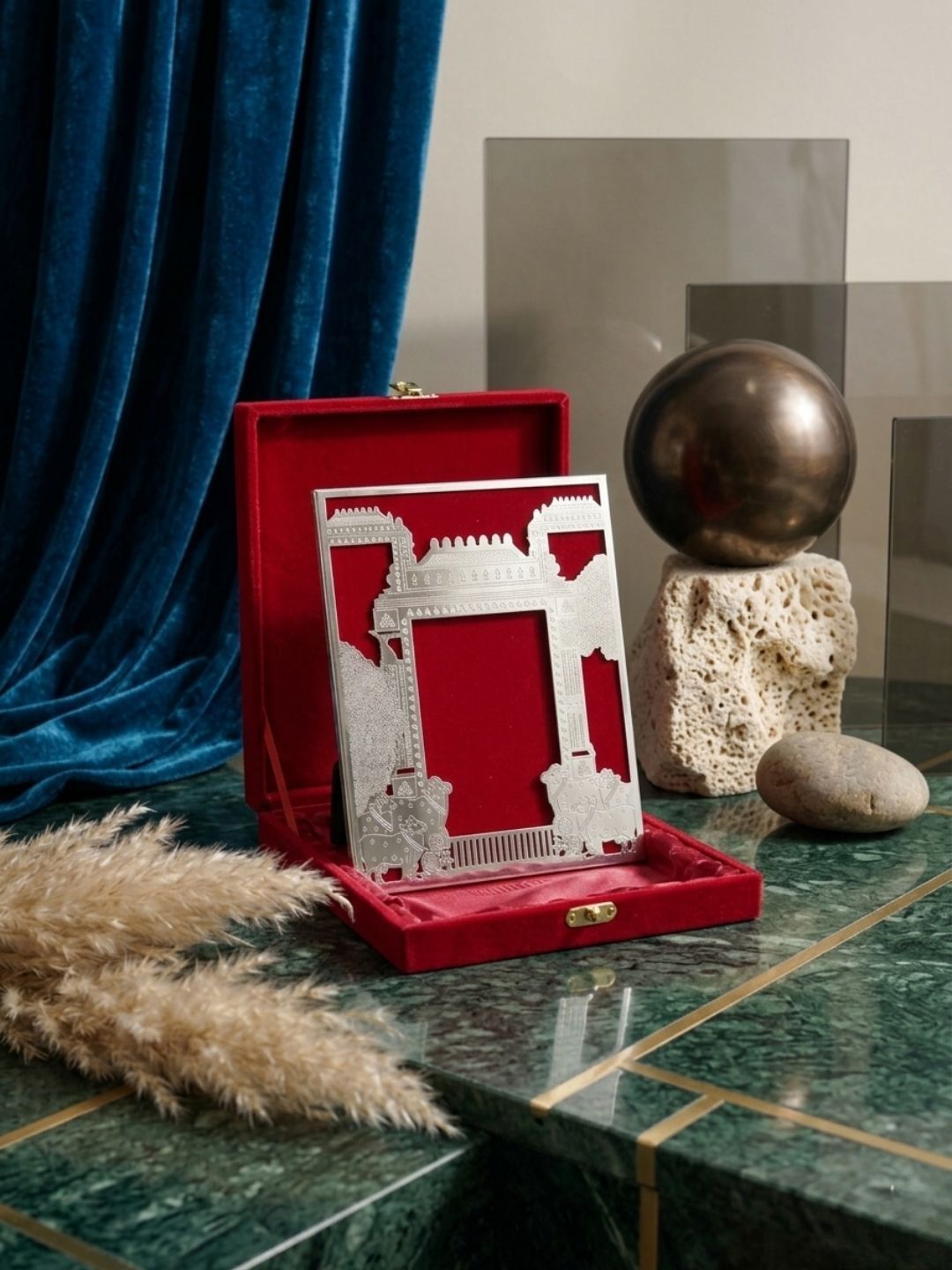 THE HOME CO. Silver Plated Pichwai Kamdhenu Cow Photo Frame with Red Velvet Gift Box-picture-12