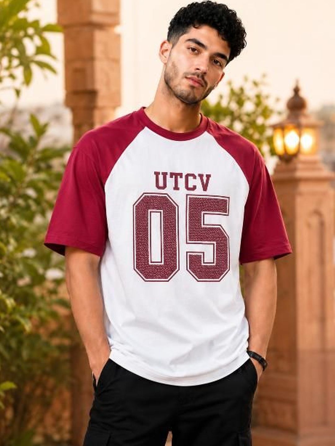 UTCV Men Typography Colourblocked T-shirt-picture-49