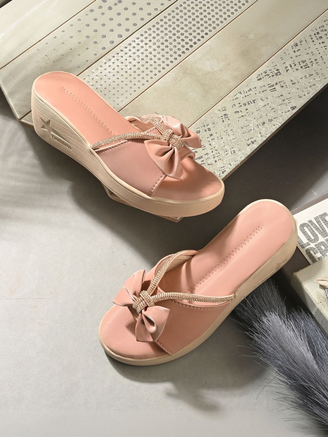 glitchez Wedge Sandals with Bows-image-10