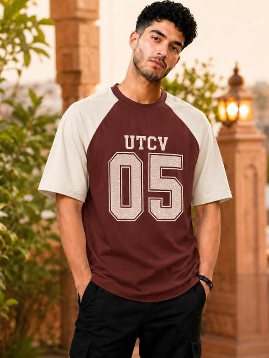 UTCV Men Typography Colourblocked T-shirt-picture-51