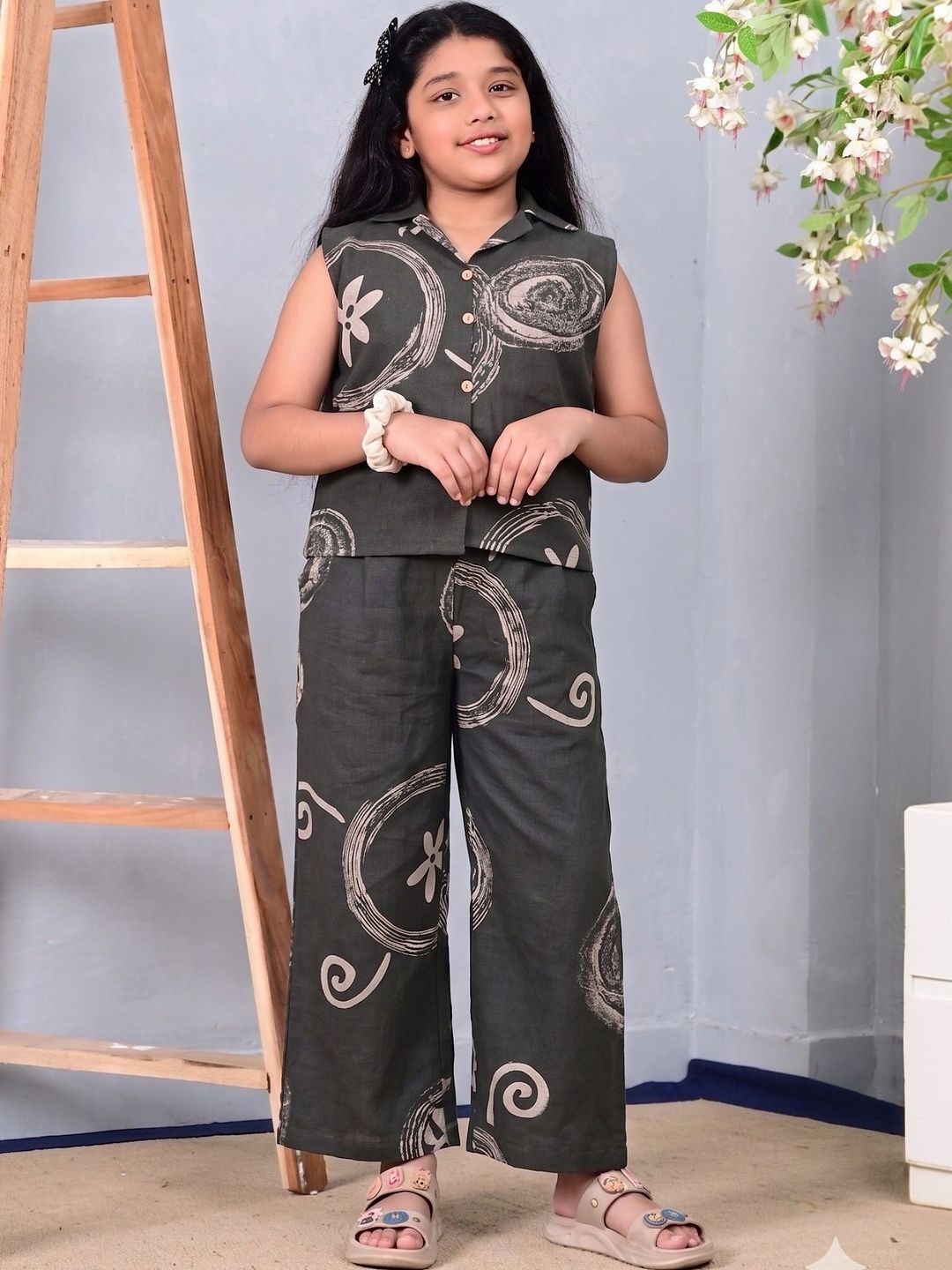 Sangria Cotton Printed Shirt with Trousers-picture-48