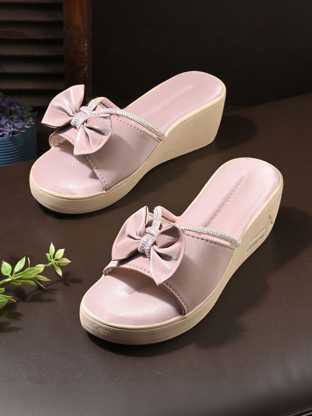 glitchez Wedge Sandals with Bows-image-11