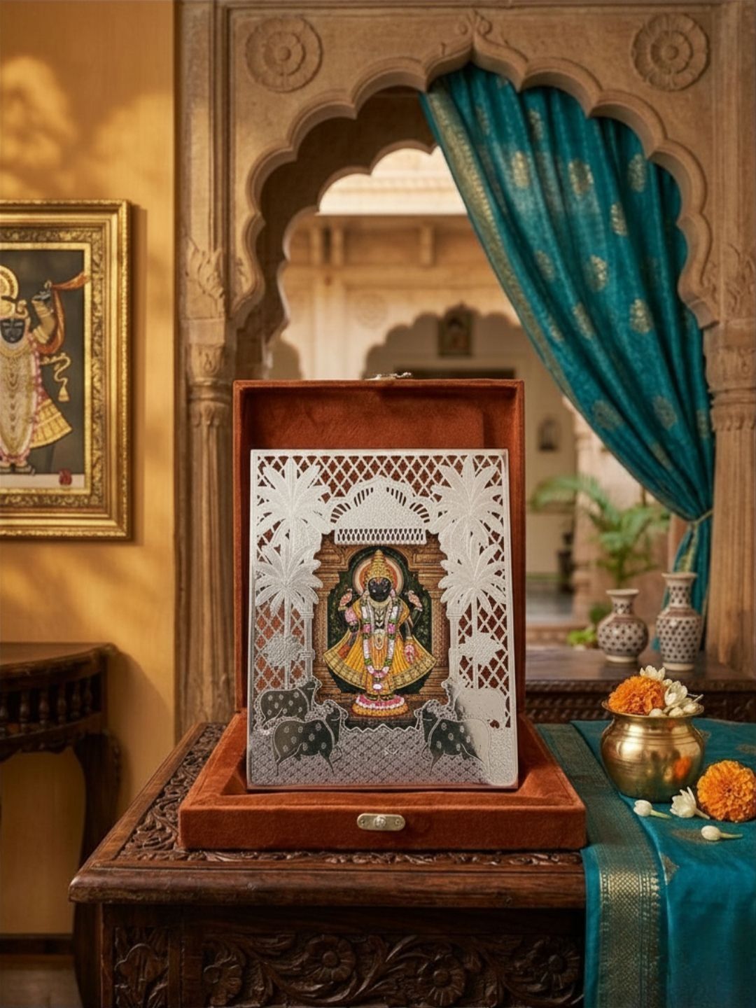 THE HOME CO. Silver Plated Pichwai Jhoomar & Cow Photo Frame with Tan Velvet Gift Box-picture-20